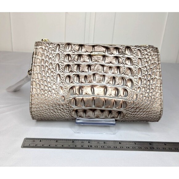 Brahmin Daisy Large Zip Wristlet - Silver Lining, Grey Taupe Brown NWT - Picture 7 of 9